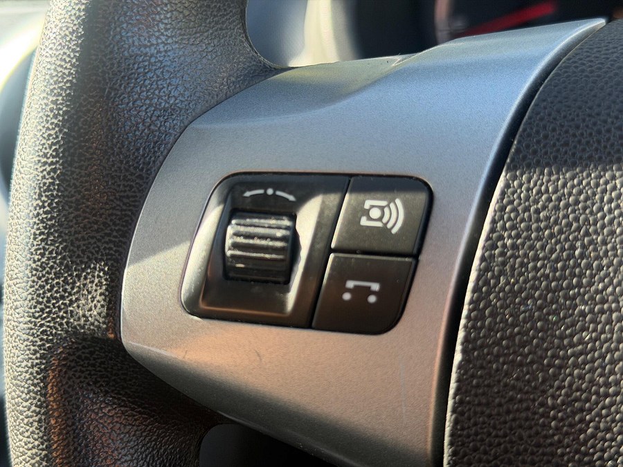 2011 Vauxhall Corsa photo 14