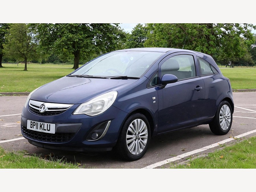 2011 Vauxhall Corsa photo 2