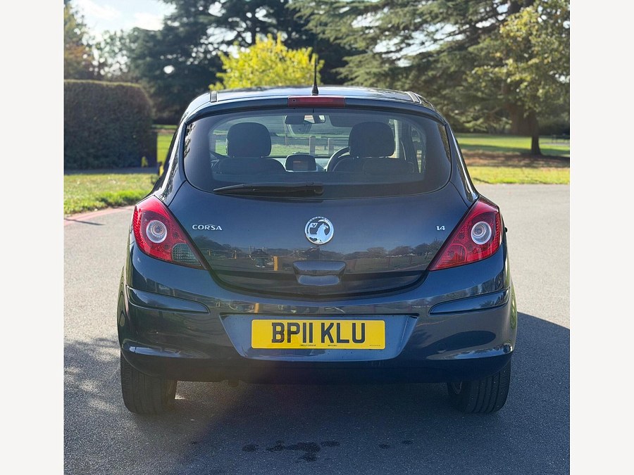 2011 Vauxhall Corsa photo 6