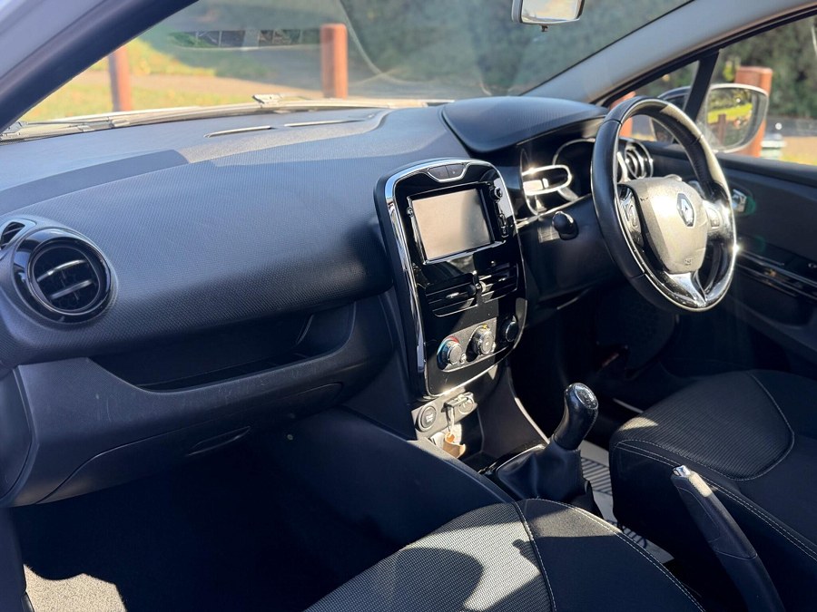 2013 Renault Clio photo 9