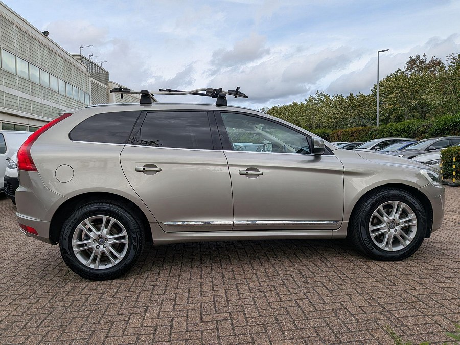 2014 Volvo XC60 photo 9