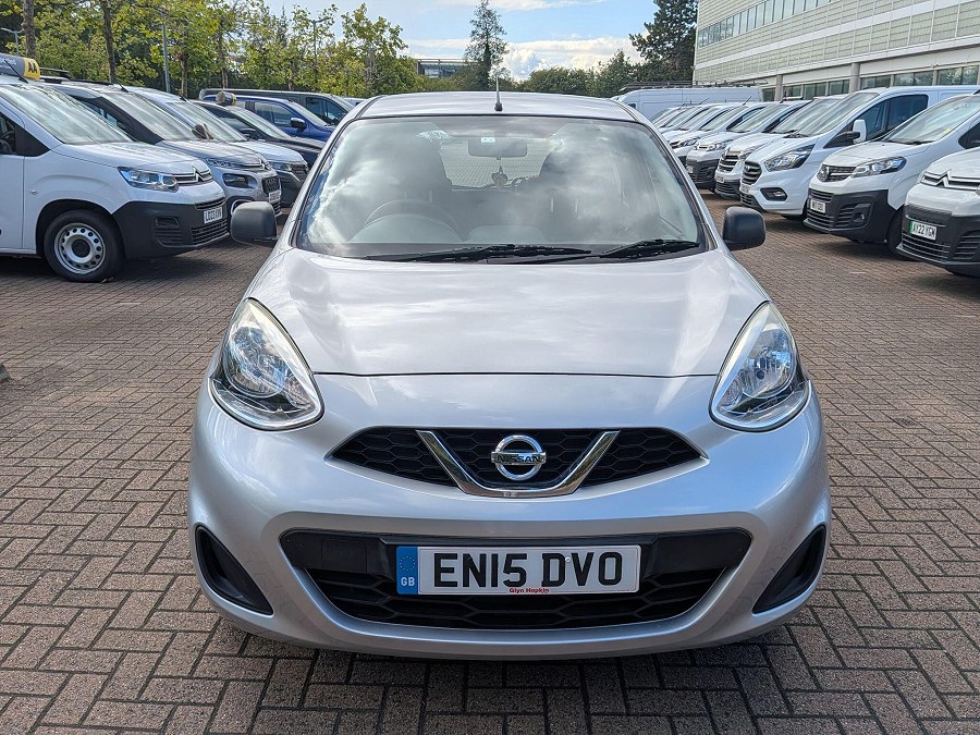 2015 Nissan Micra photo 3