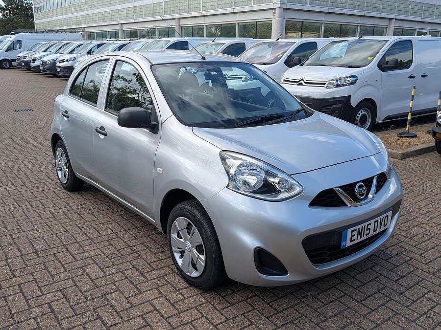 Nissan Micra photo 2