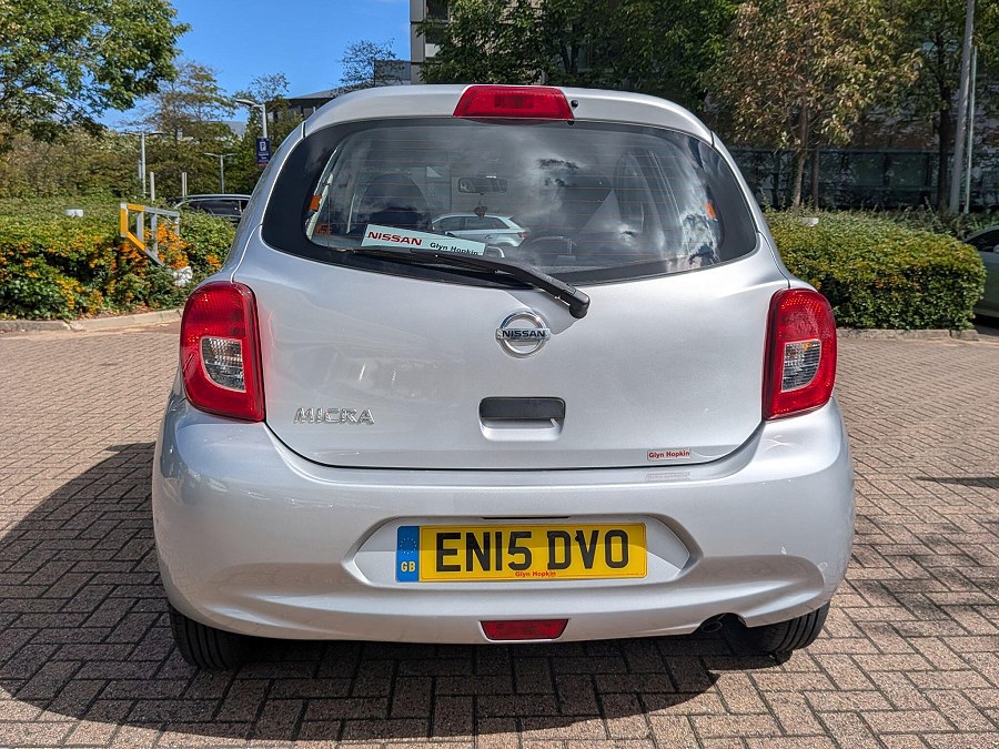 2015 Nissan Micra photo 9