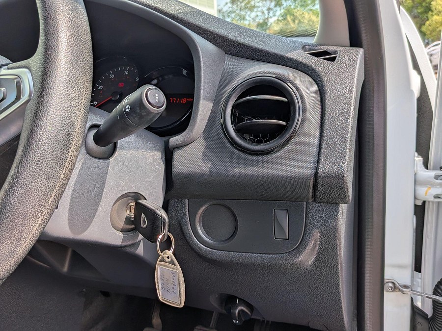 2018 Dacia Sandero photo 12