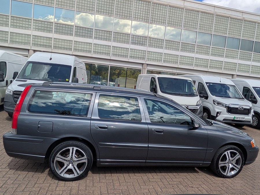 2007 Volvo V70 photo 14