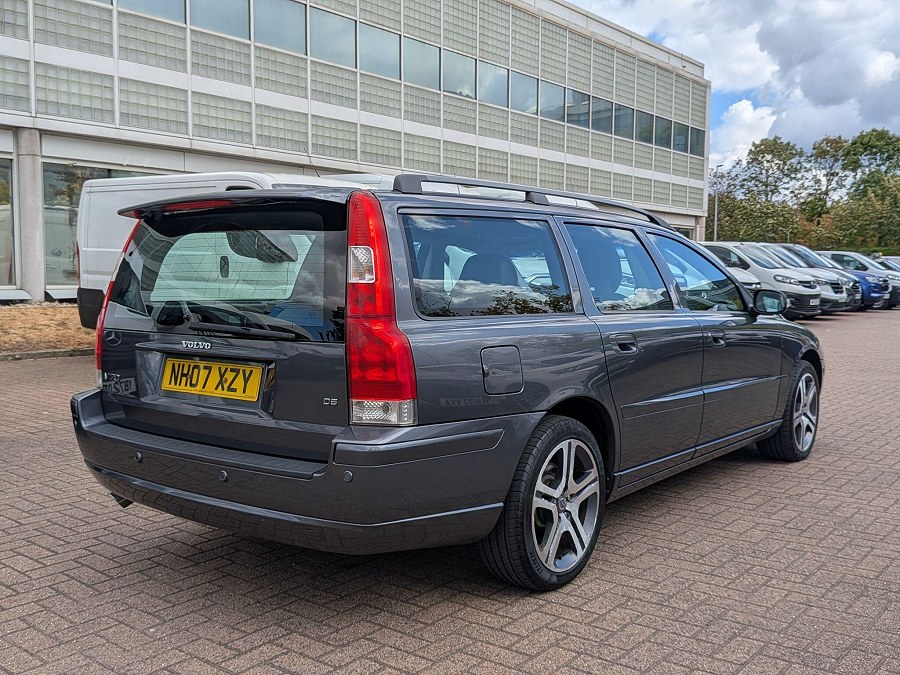 2007 Volvo V70 photo 12