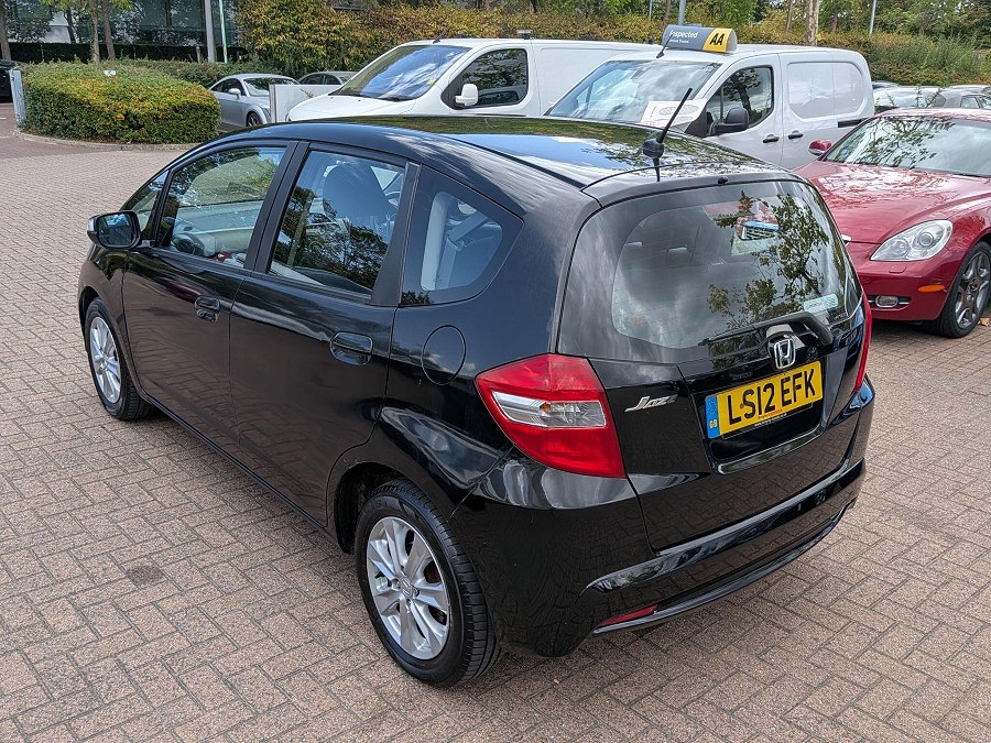 2012 Honda Jazz photo 8