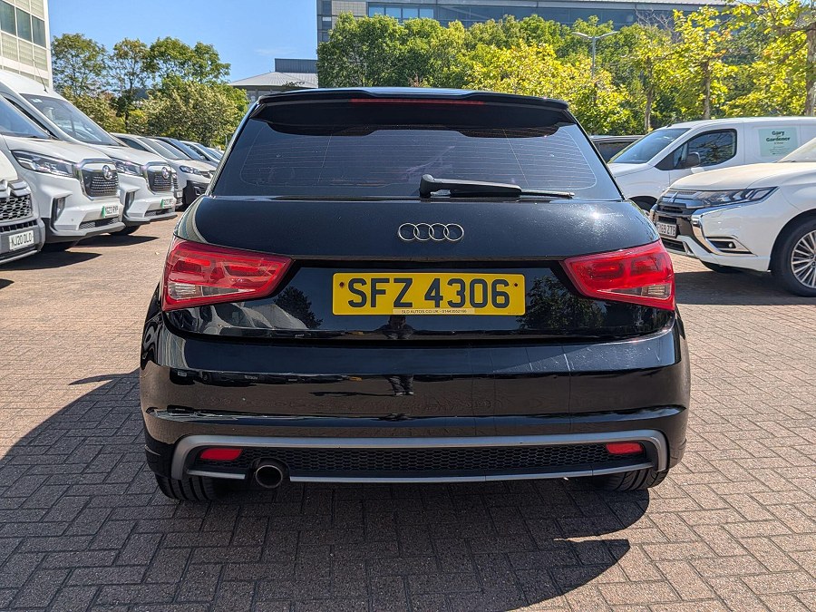 2014 Audi A1 photo 10