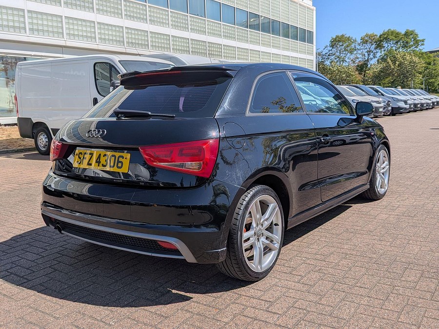 2014 Audi A1 photo 13
