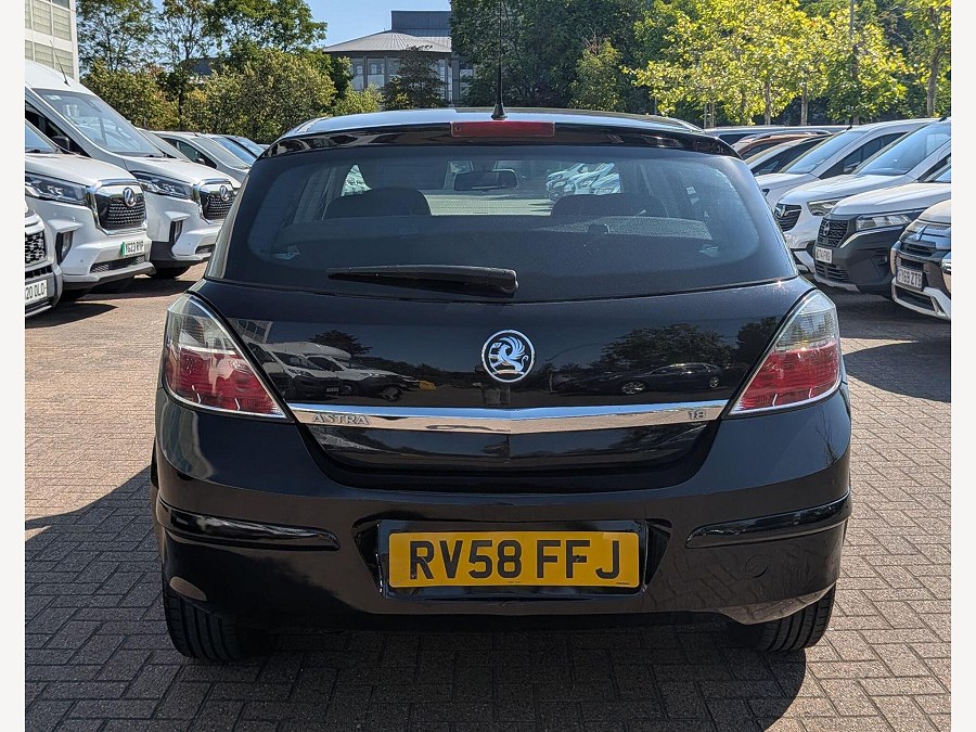 2008 Vauxhall Astra photo 9