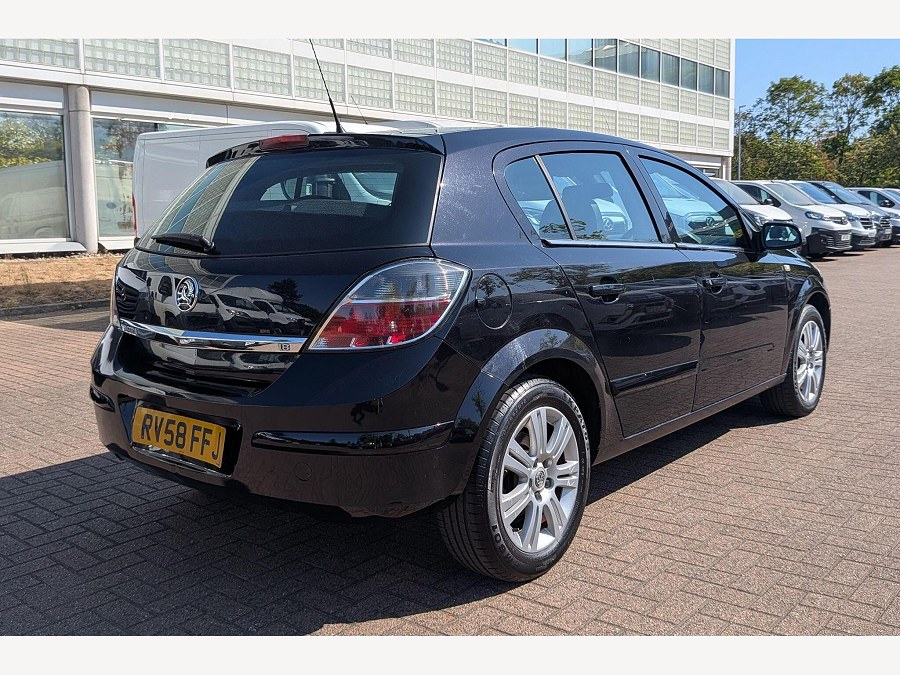 2008 Vauxhall Astra photo 11