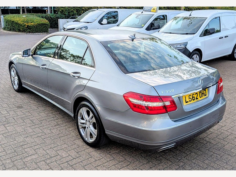 2012 Mercedes-Benz E Class photo 11