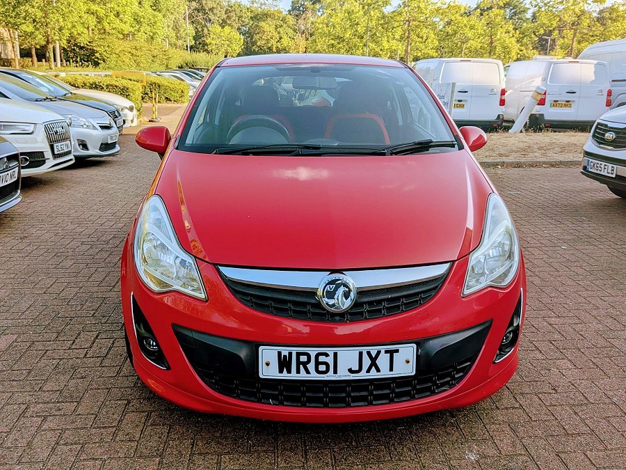 Vauxhall Corsa photo 2