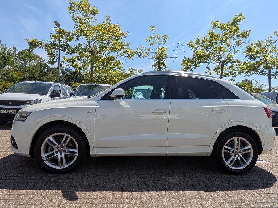 2012 Audi Q3 photo 11