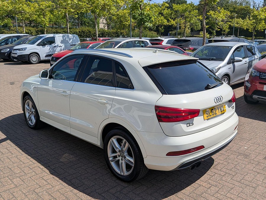 2012 Audi Q3 photo 10
