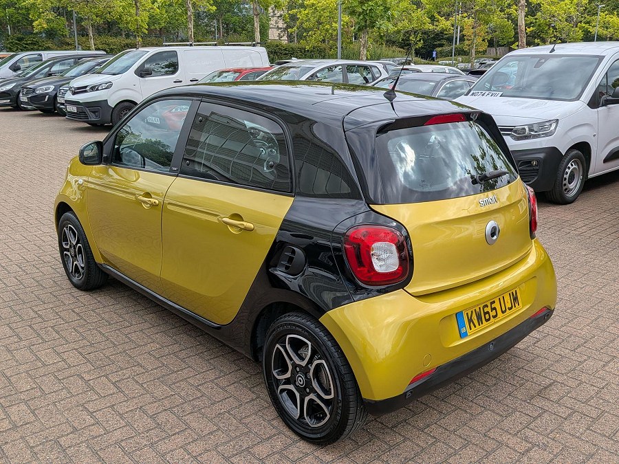 2015 Smart forfour photo 8