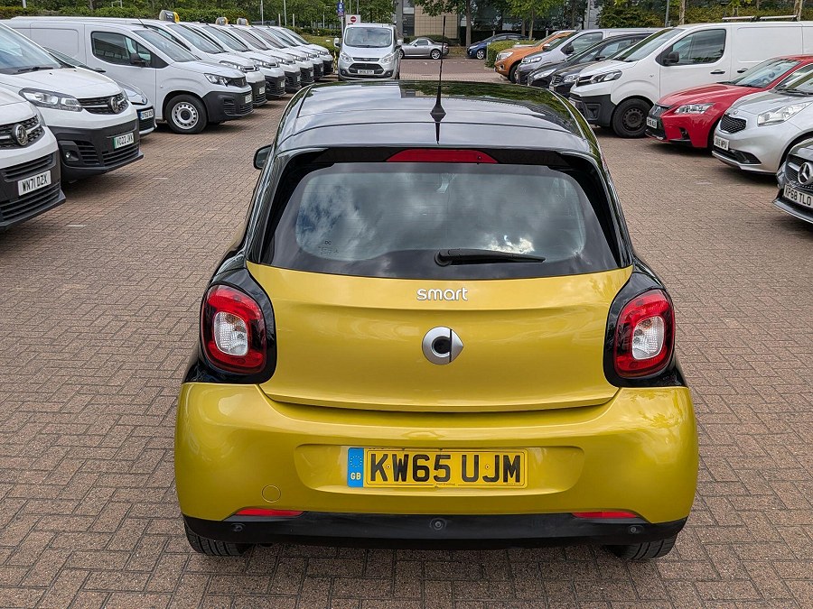 2015 Smart forfour photo 11