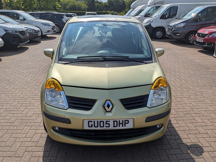 2005 Renault Modus photo 4