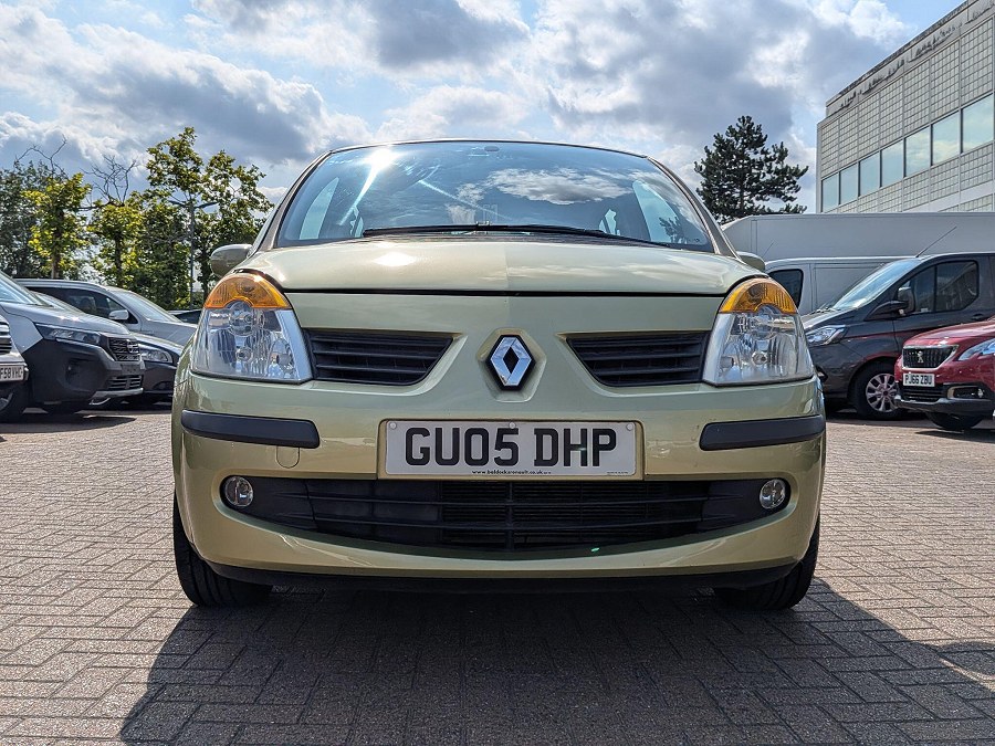2005 Renault Modus photo 3