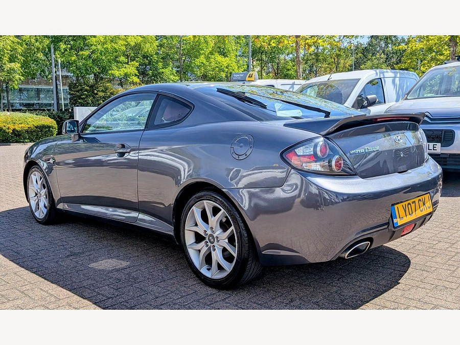 2007 Hyundai Coupe photo 7