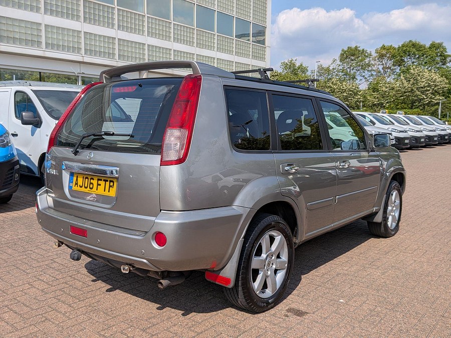2006 Nissan X-Trail photo 12