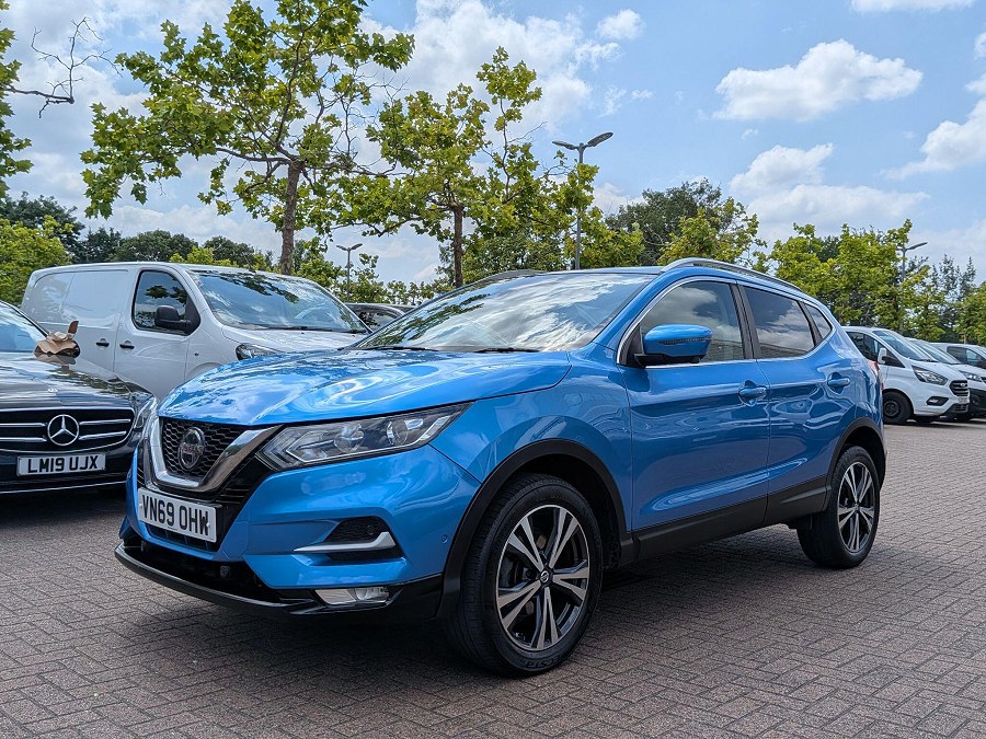 2019 Nissan Qashqai photo 3