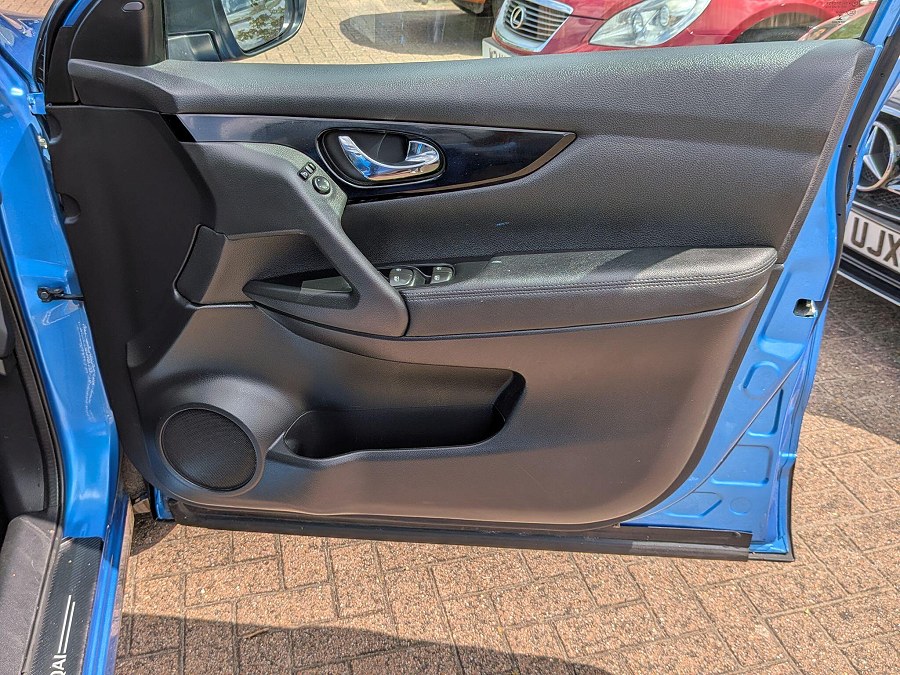 2019 Nissan Qashqai photo 14