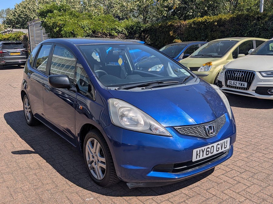 2010 Honda Jazz photo 6