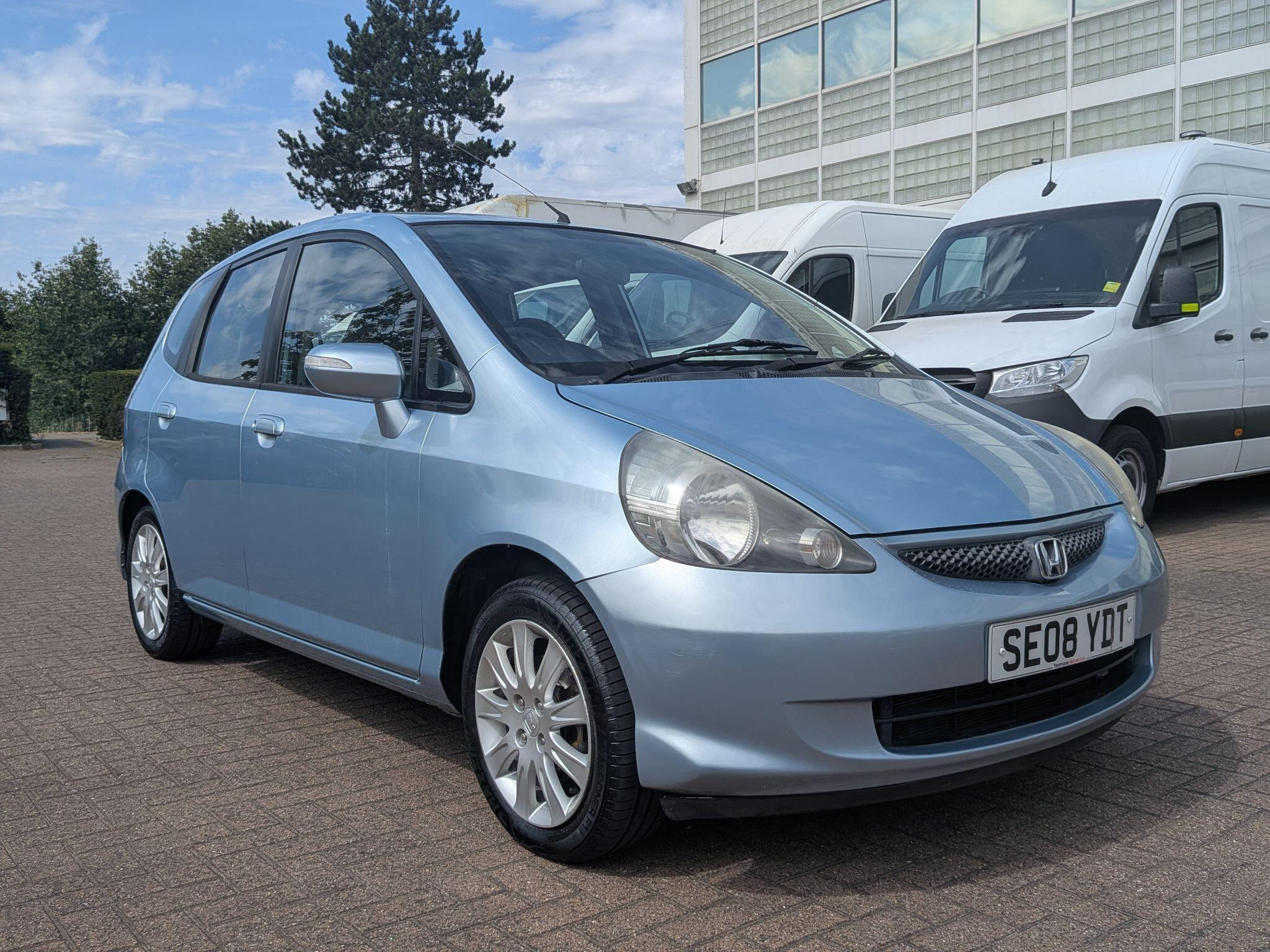 2008 Honda Jazz 1.4 i-DSI SE 5dr for sale at Amin Motors Garage LTD