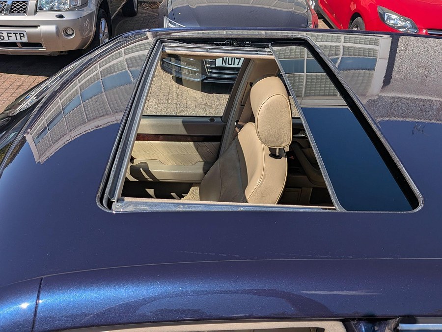 1998 Mercedes-Benz S Class photo 14