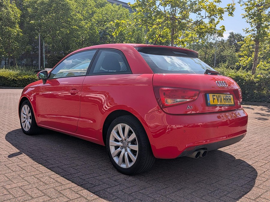 2011 Audi A1 photo 8