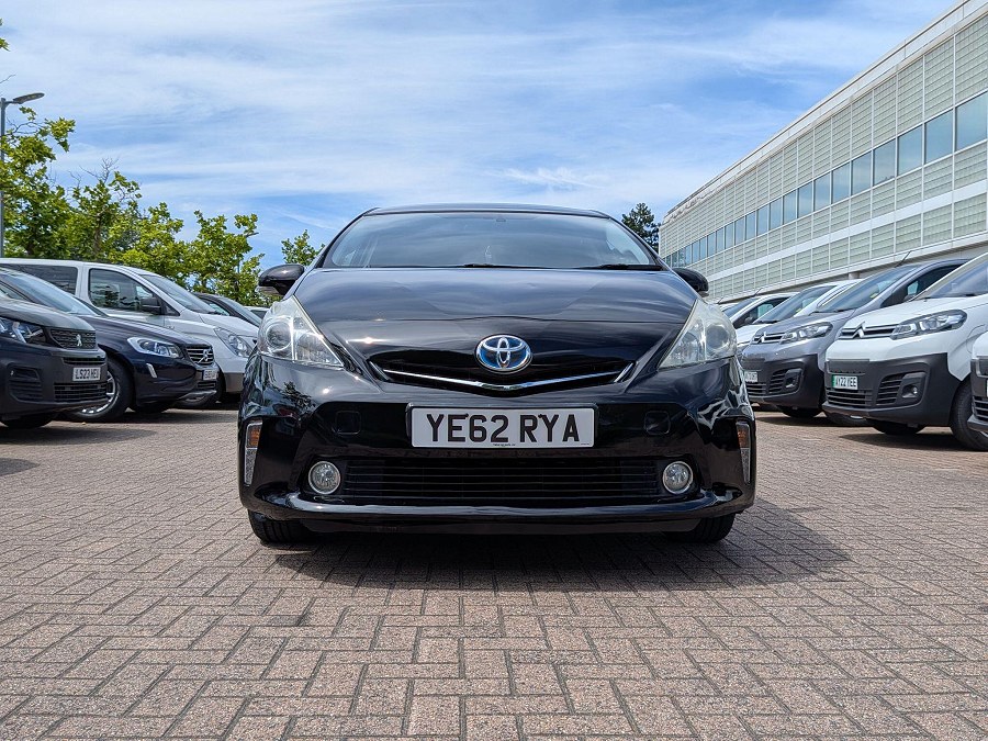 2012 Toyota Prius+ photo 6