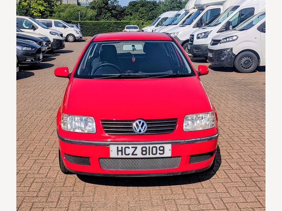 2001 Volkswagen Polo photo 3