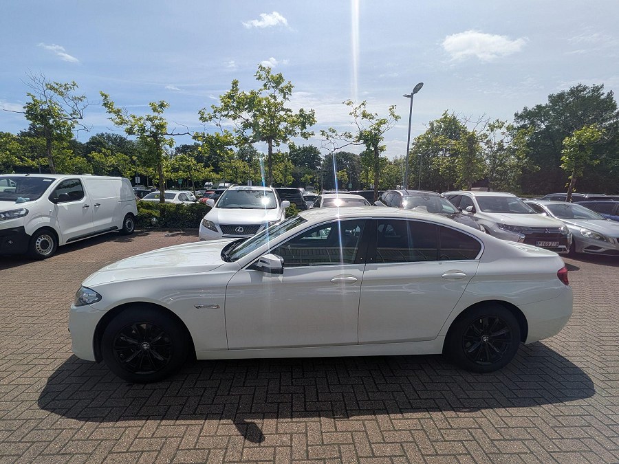 2014 BMW 5 Series photo 9