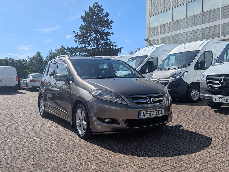 Honda FR-V