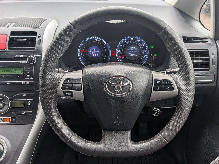 2010 Toyota Auris photo 14