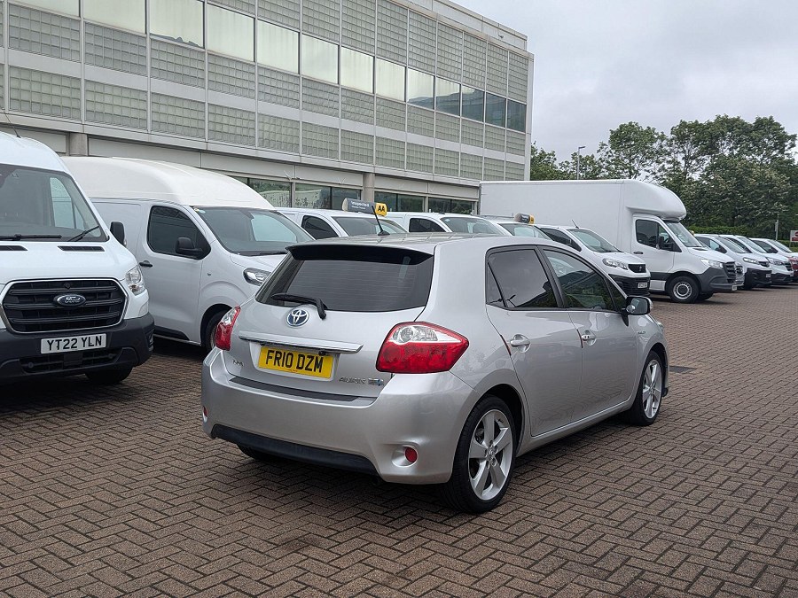 2010 Toyota Auris photo 10