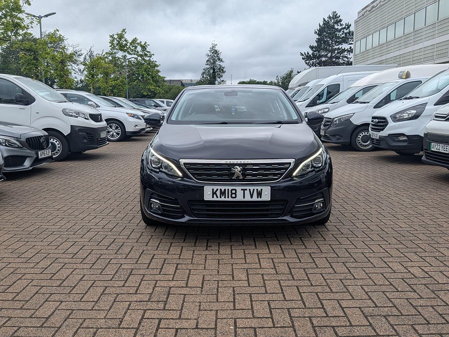 2018 Peugeot 308 photo 3