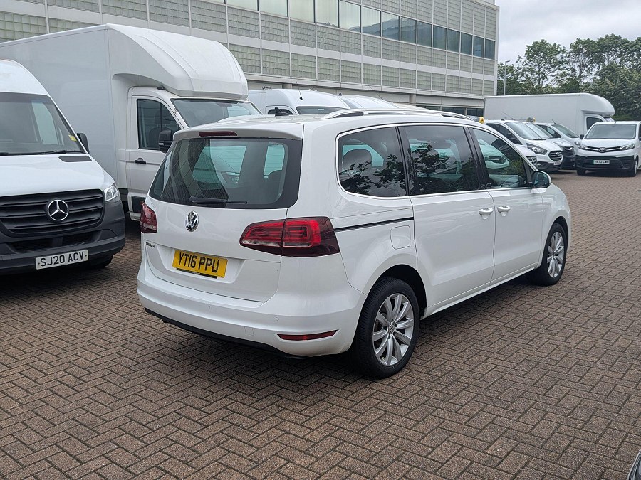 2016 Volkswagen Sharan photo 12