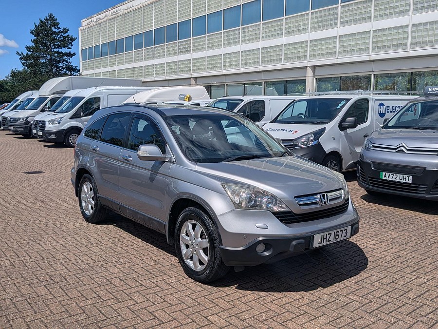 Honda CR-V photo 2