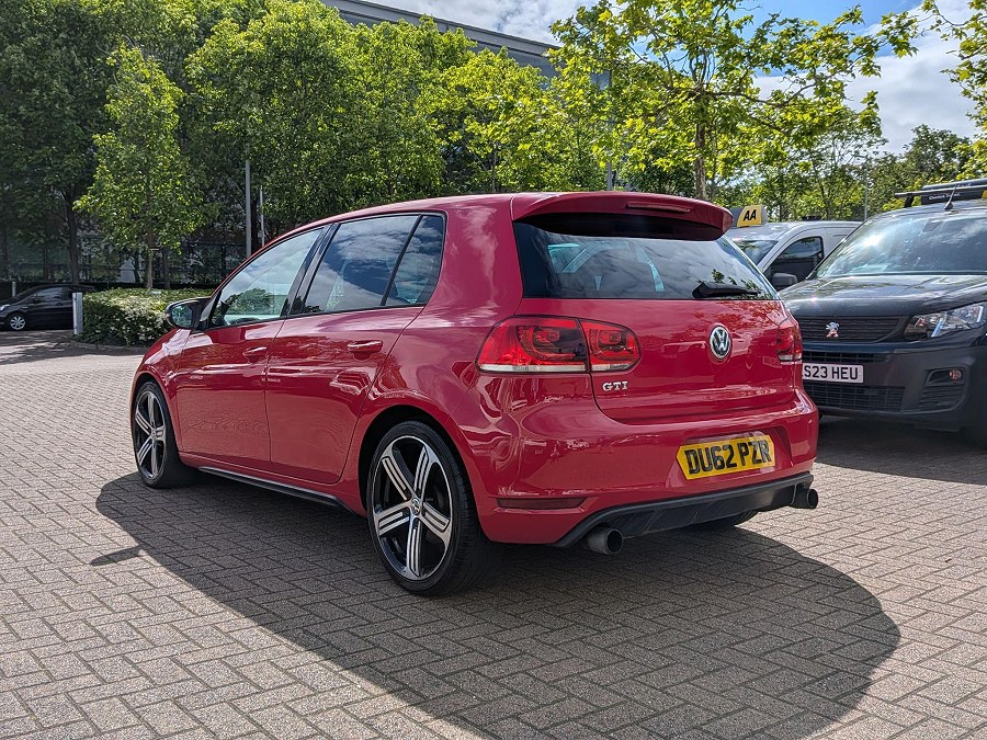 2012 Volkswagen Golf photo 5