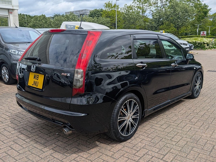 2019 Honda Stream photo 10