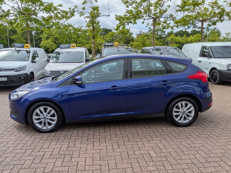 2016 Ford Focus photo 6