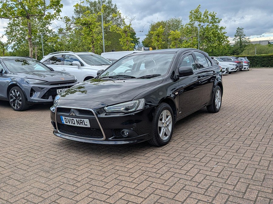 2010 Mitsubishi Lancer photo 5