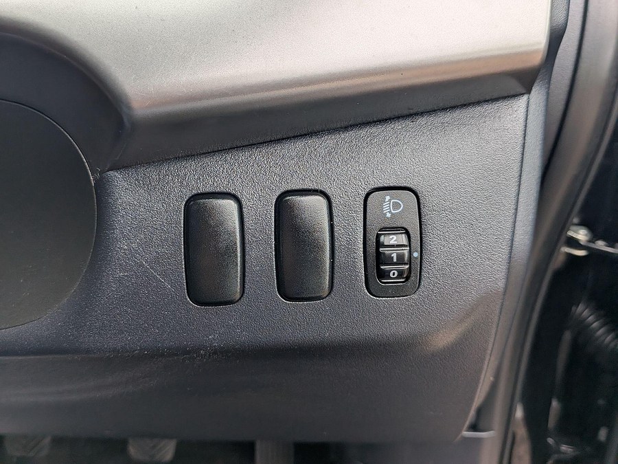 2010 Mitsubishi Lancer photo 13