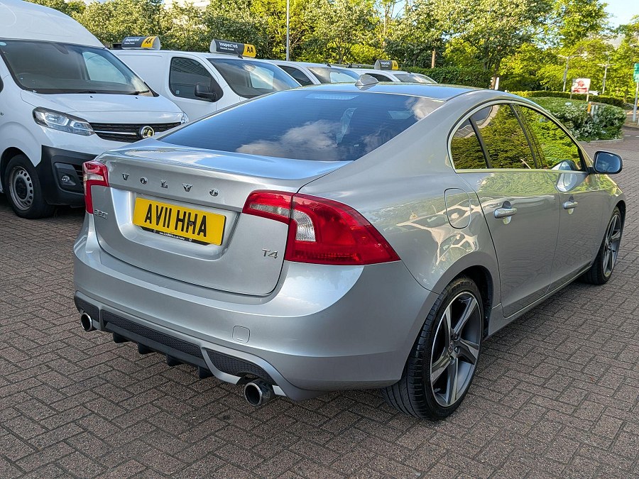 2011 Volvo S60 photo 10