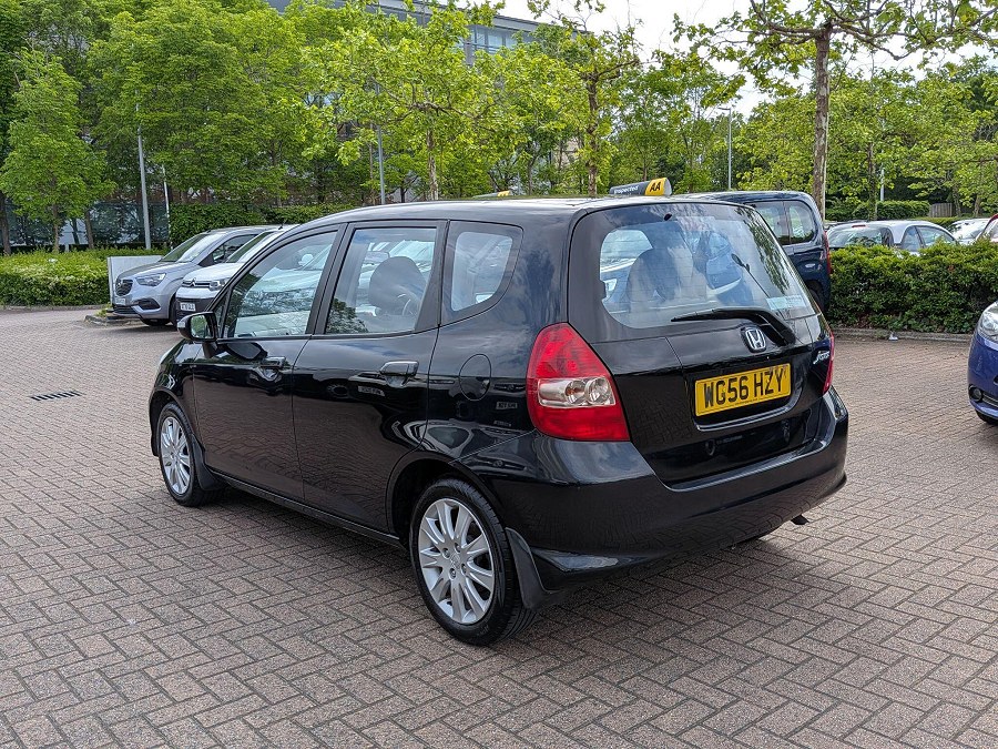 2006 Honda Jazz photo 5
