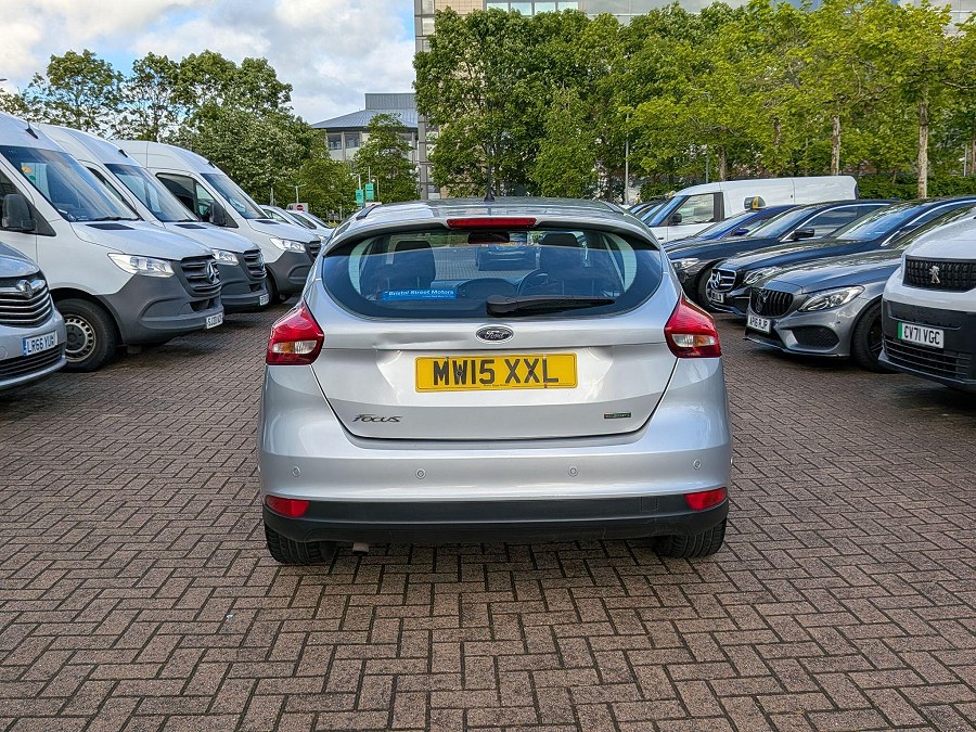 2015 Ford Focus photo 7