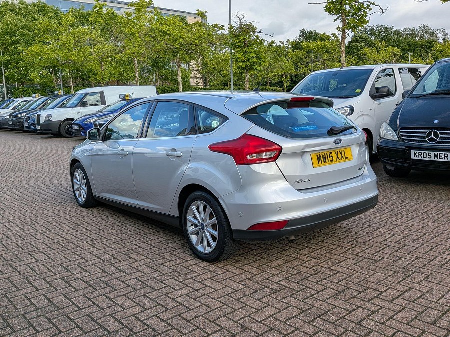 2015 Ford Focus photo 5